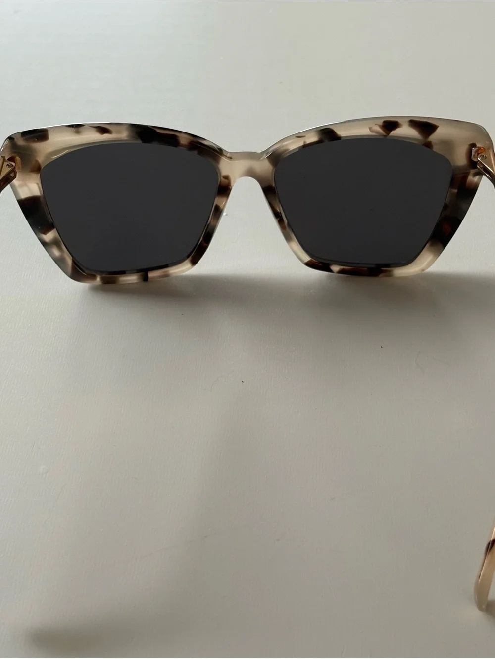 Diff Eyewear Tortoise Acetate Sunglasses with Dark Gray Lenses